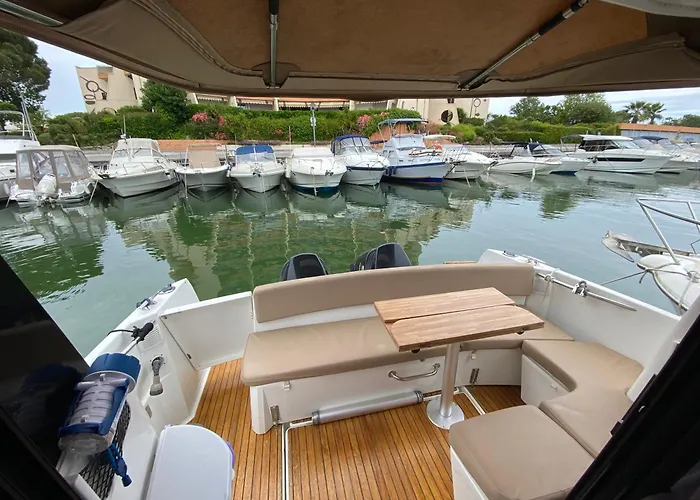 Sejour Sur Bateau De Plaisance * 망들리유 라 나플